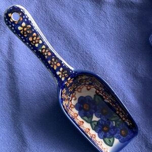 Unikat Polish Pottery scoop